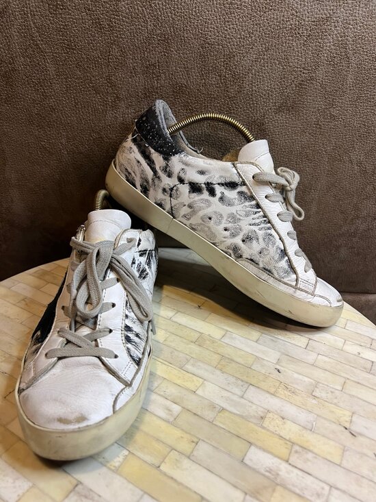 Golden Goose Shoes - Golden Goose Mid Star